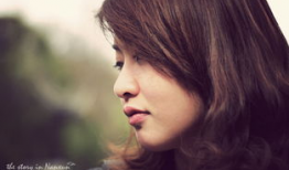 麻豆白若冰,时尚界的新星，魅力四射的模特传奇