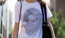 麻豆欧美铃,时尚界的璀璨新星