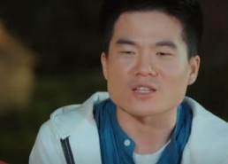 娱乐吃瓜董宇辉,从娱乐吃瓜到知识传播的蜕变之路